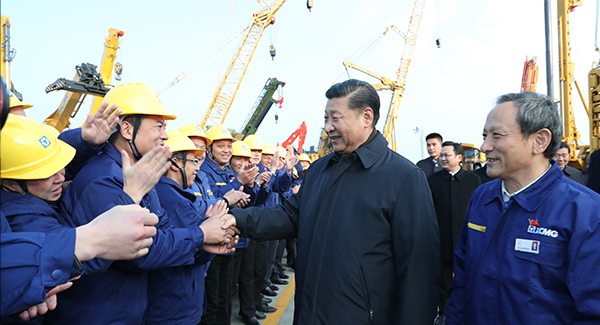 中共中央總書記、國家主席、中央軍委主席習(xí)近平親臨徐工集團(tuán)考察調(diào)研
