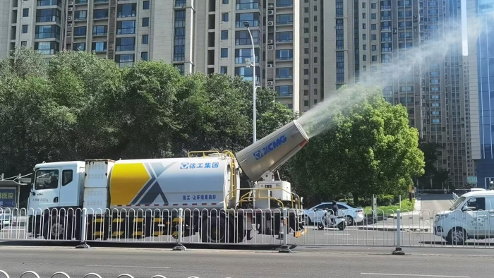 徐工多功能抑塵車，助力家鄉(xiāng)徐州環(huán)境，更“凈”一步！